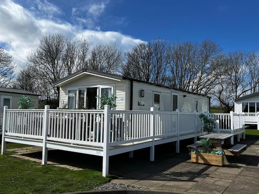Sandy Bay Caravan Getaway Newbiggin-by-the-Sea Exterior photo